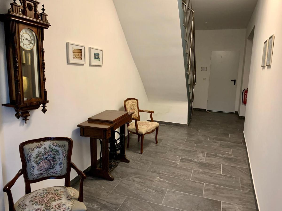 Hotel Gaestehaus Residenz Aurora à Friedrichsthal Extérieur photo